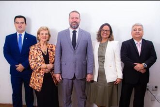 Integram a nova diretoria Júnior Rodrigues, diretor-tesoureiro; Matilde Slaibi, vice-presidente; Pedro Gomes, presidente; Daniella Lago, secretária-adjunta, e Antonio Marconi, secretário-geral