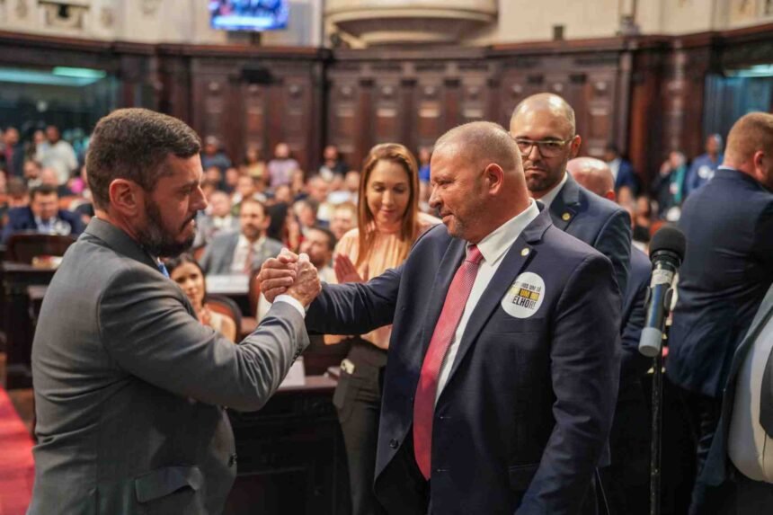 Deputado foi eleito por unanimidade junto à chapa do presidente Rodrigo Bacellar