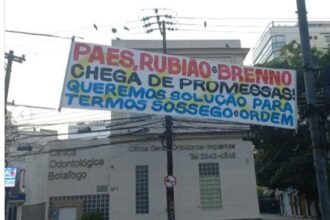 Sem fiscalização, desordem de bares desvaloriza imóveis na Zona Sul do Rio