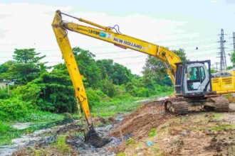 Meriti realiza ação contra impactos das chuvas