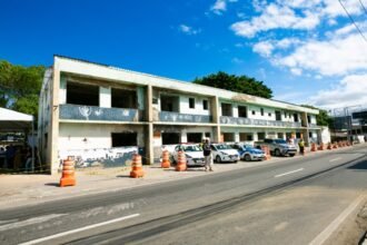 Itaguaí inicia demolição de hospital abandonado para construção de nova maternidade