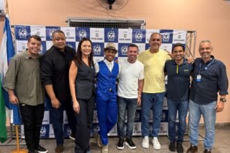 CIEP em Nilópolis, ganha nova quadra de esportes