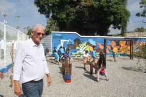 Moradores de São Gonçalo ganham área de lazer