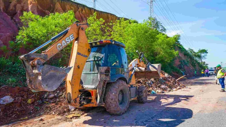 Mutirão de limpeza na Via Light em São João de Meriti remove lixo e aumenta segurança
