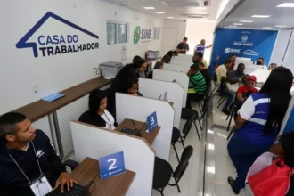 Mutirão do Trabalhador oferece mais de 1,4 mil oportunidades de emprego