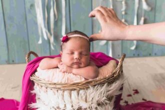 Elas estão descontroladas: projeto na Alerj busca apoio psicológico para 'mães' de bebês reborn