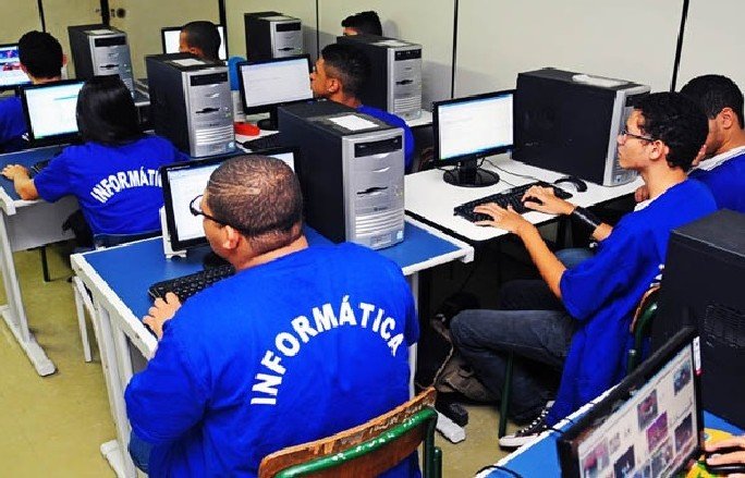 Faetec Teresópolis abre processo seletivo para o curso técnico em informática