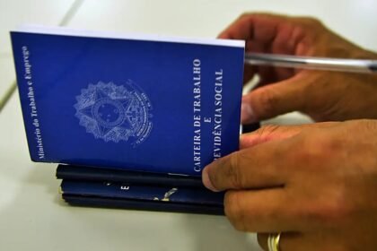 Governo do Estado oferece mais de 3.217 oportunidades de emprego, estágio e jovem aprendiz