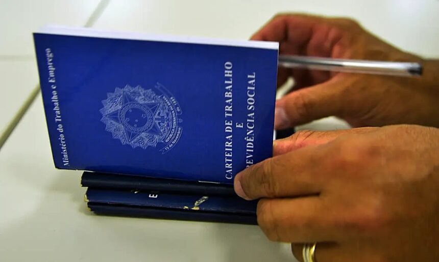 Governo do Estado oferece mais de 3.217 oportunidades de emprego, estágio e jovem aprendiz