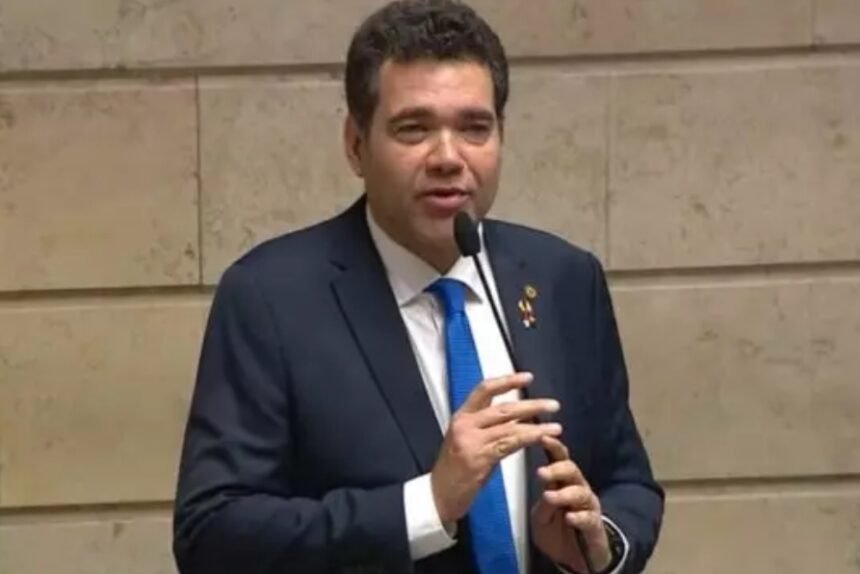 'Grupo de Paes quebrou o Estado!': dispara Messina em resposta à provocação de Pedro Paulo repostada por Paes