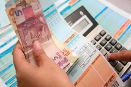 Bancada do PT vota em massa pelo aumento da conta de luz e pressiona inflação