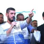 No duelo com Paes, Bacellar tem histórico mais forte na área de Segurança Pública