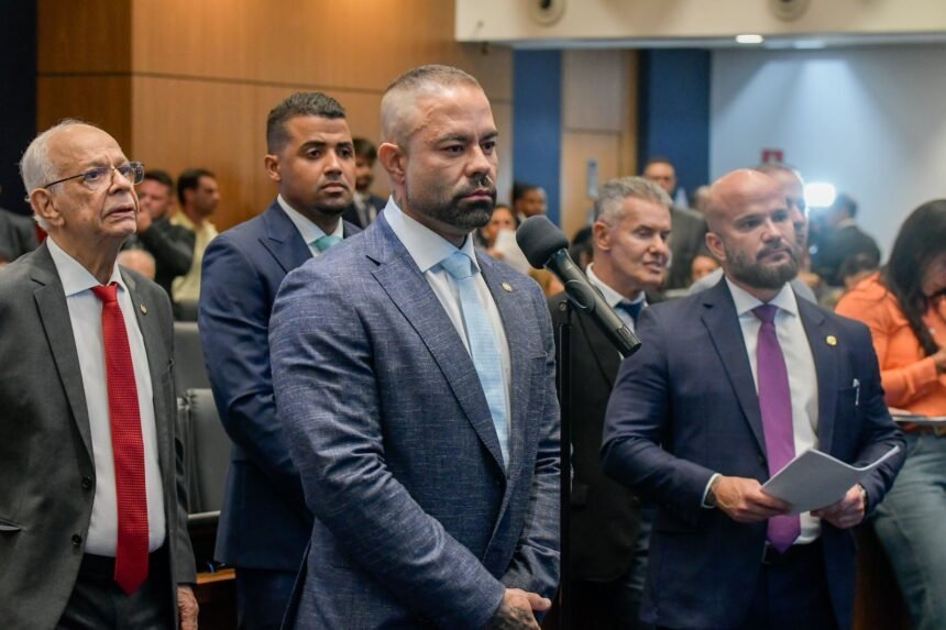 Bancada do PL se revolta com vídeo de deputado Carlos Jordy