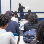 Estado do Rio avança na valorização docente: mais de 4,5 mil professores ampliam carga horária em 2025