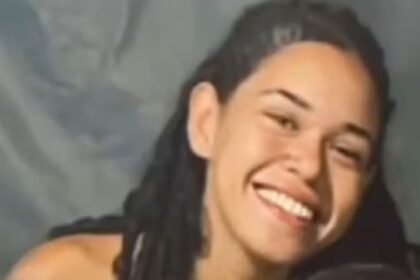'Ela tinha tudo, não precisava disso!': desabafo de mãe após filha ser esquartejada na Bahia revela influência mortal da glamourização do crime