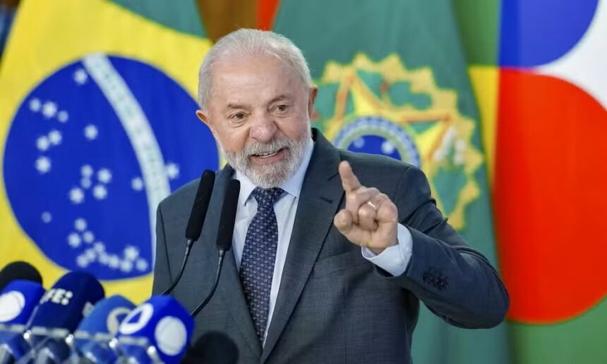 'Escolheu o lado errado!': Lula é acusado de favorecer regimes extremistas ao não sancionar Dia da Amizade Brasil-Israel