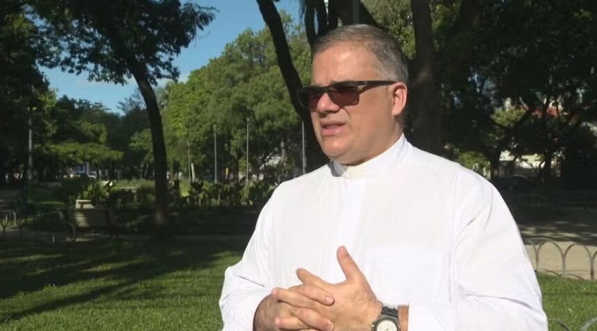 'Venham solteiros': rotina de violência em Recife leva padre a apelar para que fiéis escondam alianças nas missas