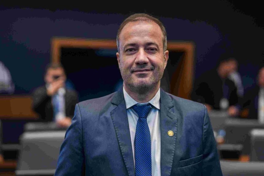 'Sou movido pela vontade de Deus e do povo'