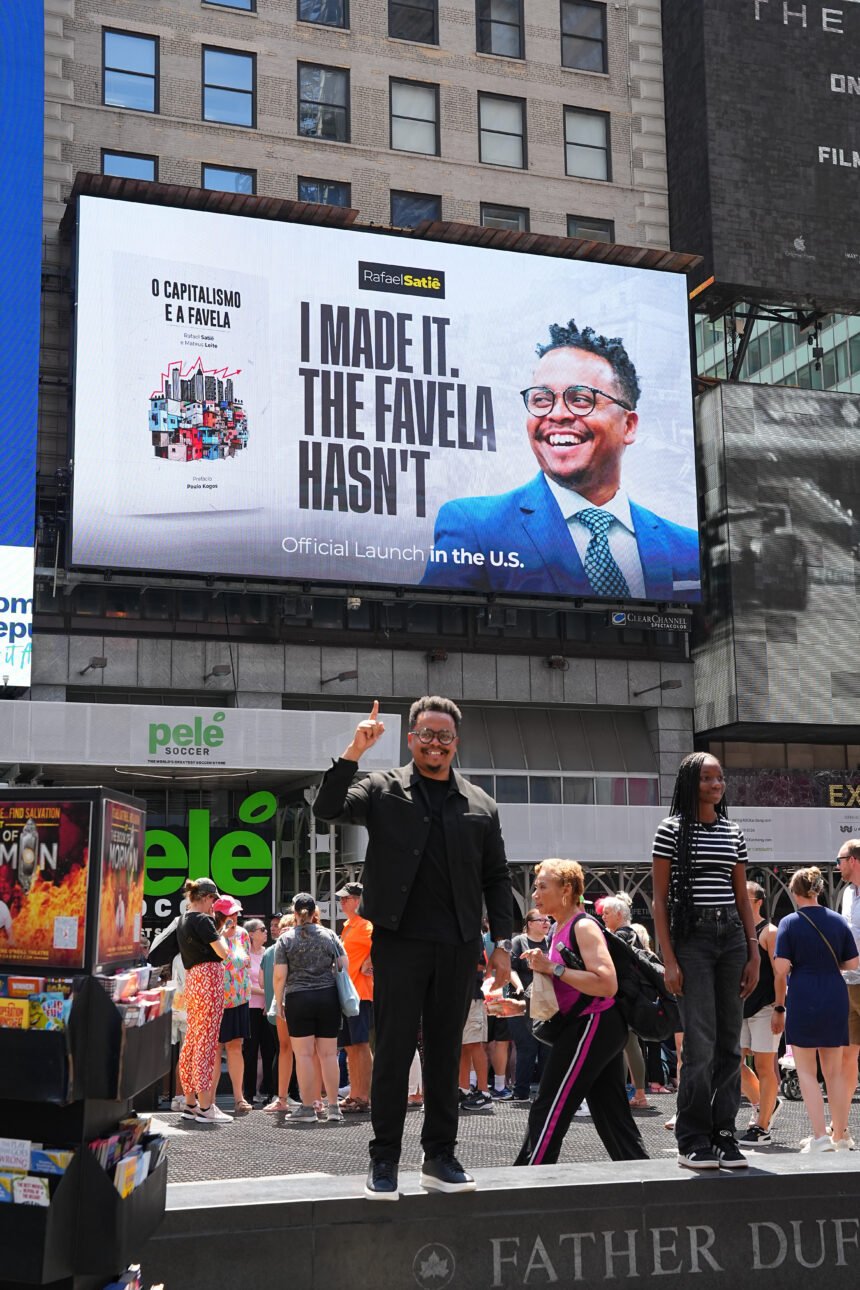 rafael satie na times square