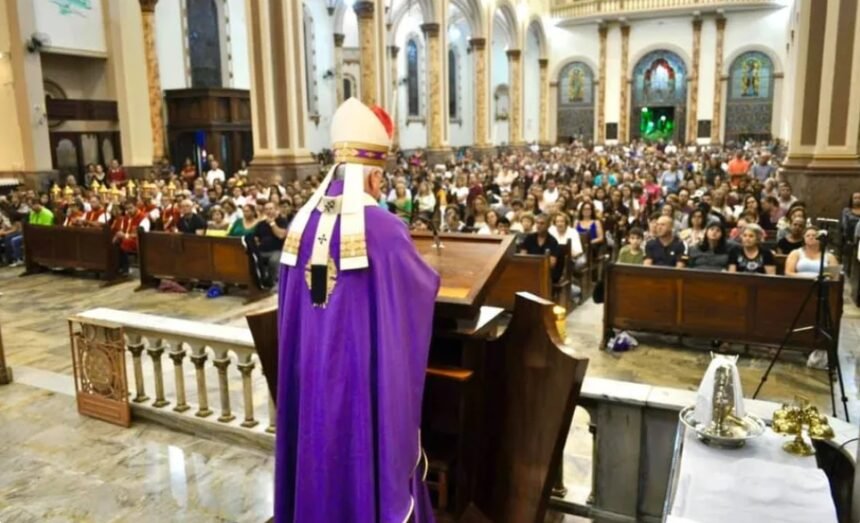 Igreja Católica lidera confiança nacional, revela Datafolha. Veja o ranking