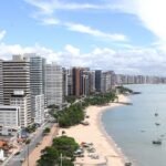 Comando Vermelho já controla a venda de bebidas nas praias de Fortaleza (CE)