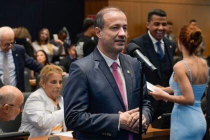 Deputado Boaretto vai ao governador contra presídio em Seropédica