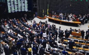 PEC da Blindagem une Congresso em defesa da democracia e da autonomia parlamentar