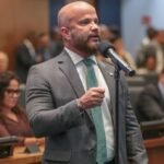 Renan Jordy alerta para 'inversão de valores' no Brasil: Bolsonaro preso, criminoso reincidente 86 vezes solto