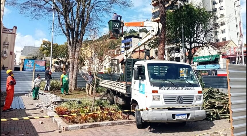 Prefeito Leonardo Vasconcellos intensifica ações de manutenção urbana em Teresópolis