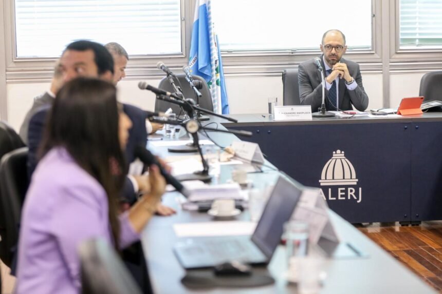 CPI da Alerj investiga empresa de câmeras e expõe elo com vice-prefeito do Rio