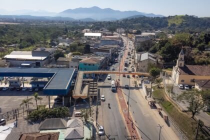 Itaboraí acelera transformação urbana com ciclovia histórica na Avenida 22 de Maio