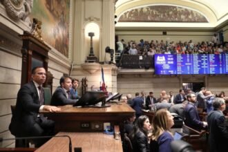 Empréstimo de Eduardo Paes na Câmara sofre críticas da direita e até da esquerda