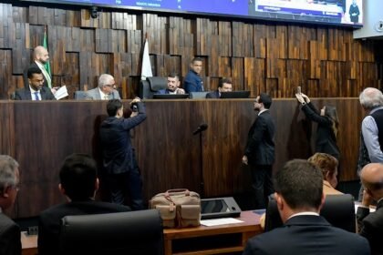 Alerj aprova pacote de enfrentamento ao crime com medidas inéditas de segurança e controle penal