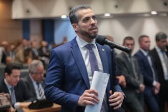 Deputado Rodrigo Amorim cobra maior engajamento de deputados e comissões permanentes da Alerj