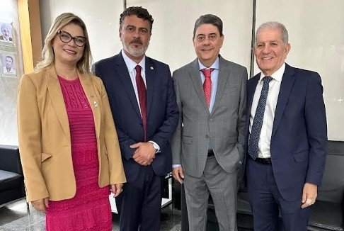 Crise na Unimed-Ferj: deputado Vitor Junior cobra ação imediata da ANS para proteger pacientes