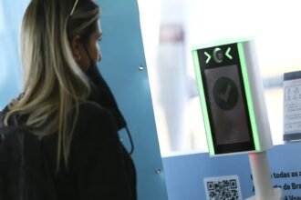 Exigir reconhecimento facial para acessar locais e serviços pode virar prática proibida no Brasil