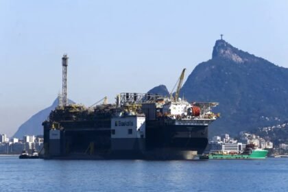 STF veta ICMS sobre extração de petróleo e barra aumento da arrecadação do Estado do Rio