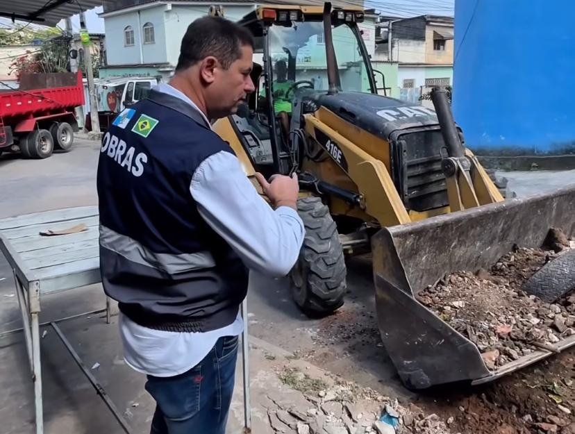 Prefeito Léo Vieira lidera ofensiva contra barricadas do tráfico em São João de Meriti