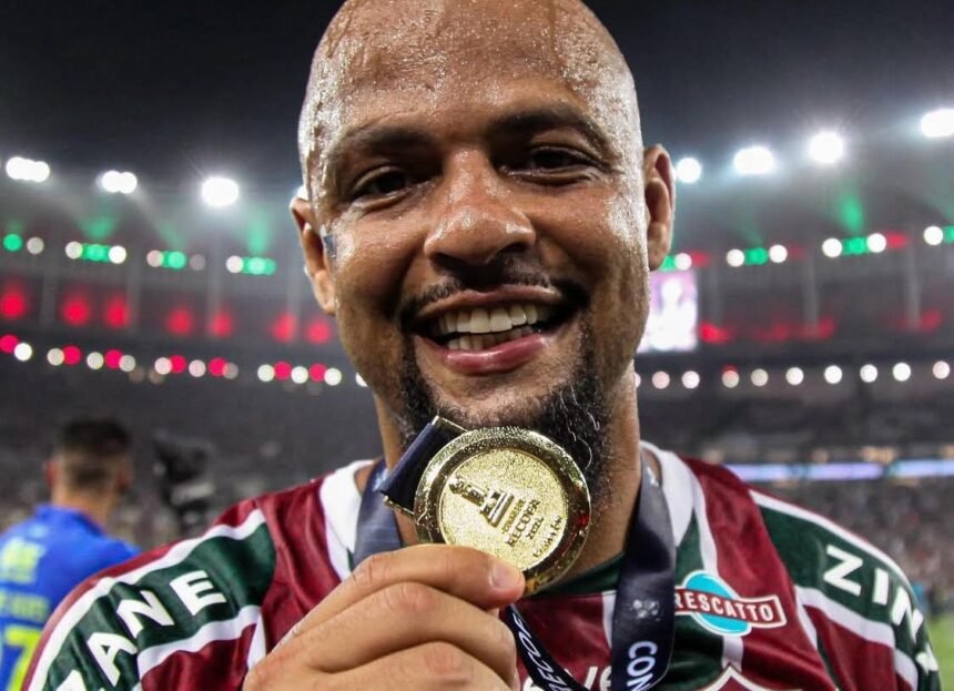 Câmara concede título de Cidadão Honorário ao ídolo tricolor Felipe Melo