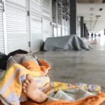 Brasil bate recorde de moradores de rua sob governo Lula
