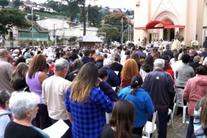 Teresópolis: Procissão de Santa Teresa altera trânsito nesta quarta-feira (15)