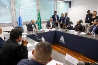 CPI das Câmeras ouve MC Poze hoje sobre caso suspeito de carro roubado