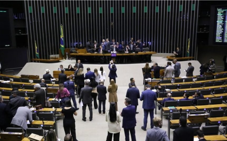 Câmara endurece penas para arrastões, ataques a cidades, homicídios de agentes públicos e ações de facções criminosas