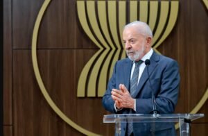 Lula chama traficantes de vítimas e oposição reage: 'só falta o PCC virar ONG'