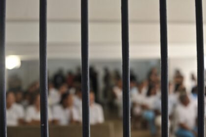 Presídios em xeque: facções ganham força com separação de presos