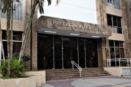 Prefeitura de Niterói quer gastar R$ 6,4 milhões para mobiliário