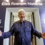 'Is very emotion': Joel Santana visita mostra dos 75 anos do Maracanã e revive glórias no templo do futebol