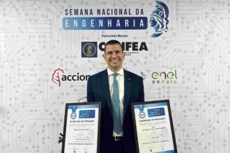 Secretário Douglas Ruas representa Secretaria das Cidades em premiação na capital paulista