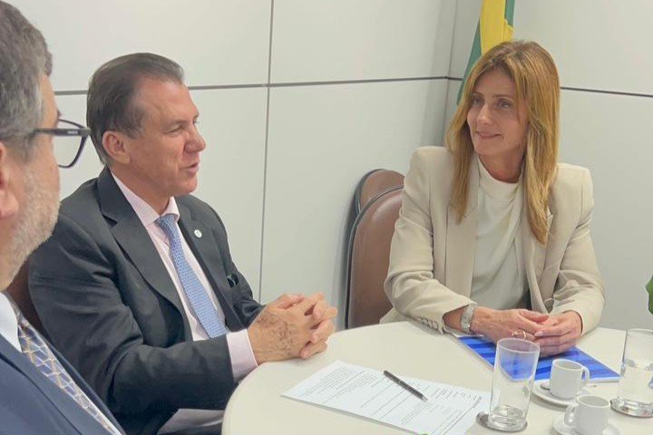 Célia Jordão defende funcionamento ininterrupto dos estaleiros em audiência com ministro do Trabalho