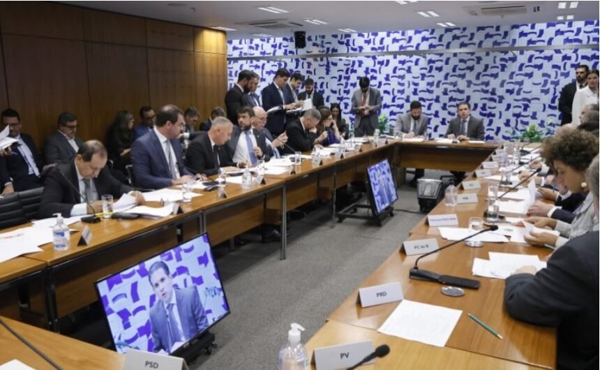 Tudo ou nada: Câmara vota nesta quarta (12) projeto que pode virar o jogo contra facções